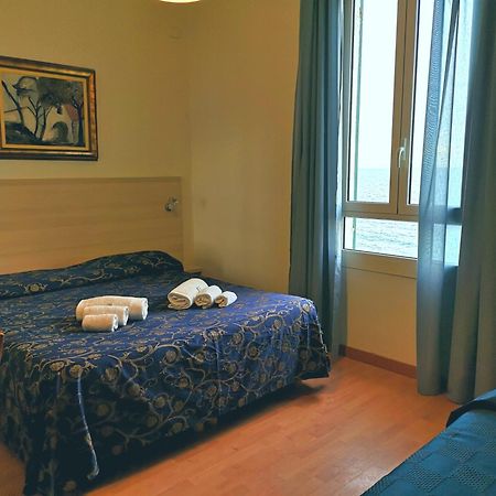 Hotel Villa La Brise Сан Ремо Екстериор снимка