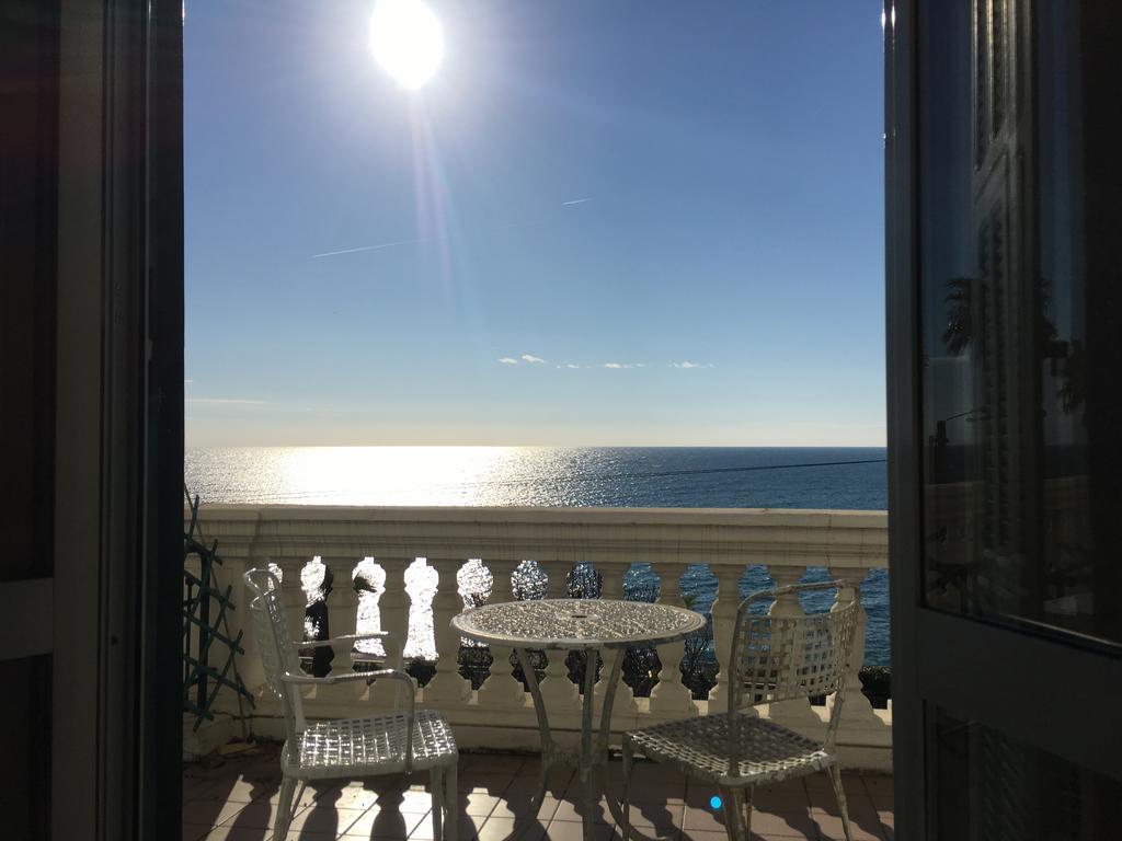 Hotel Villa La Brise Сан Ремо Екстериор снимка