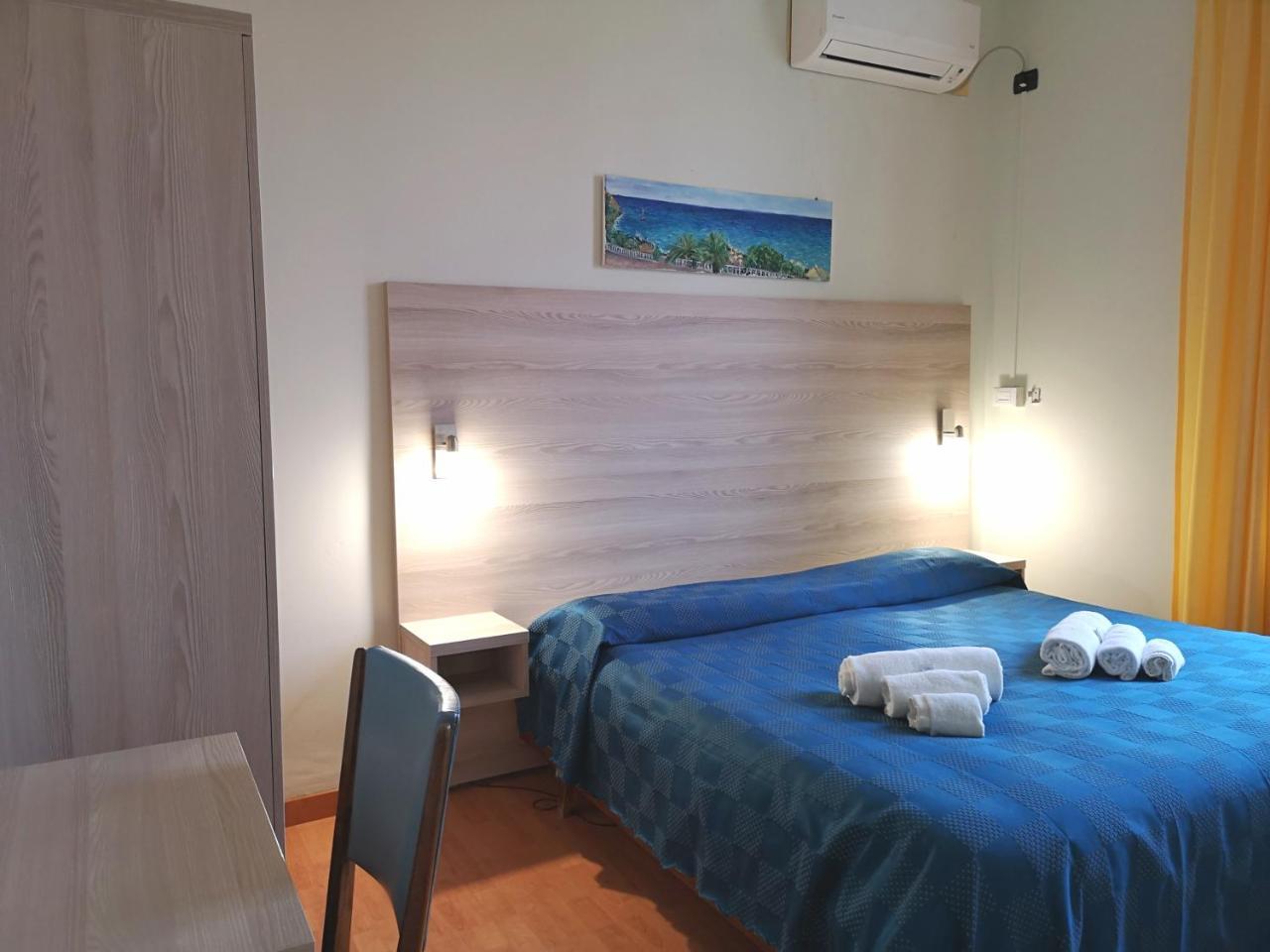 Hotel Villa La Brise Сан Ремо Екстериор снимка